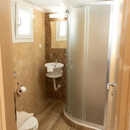 Nestia Retreats Ano Poli - Spacious Appartamento Salonicco