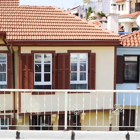 Daire Spacious In Old Town - Private Parking Selanik