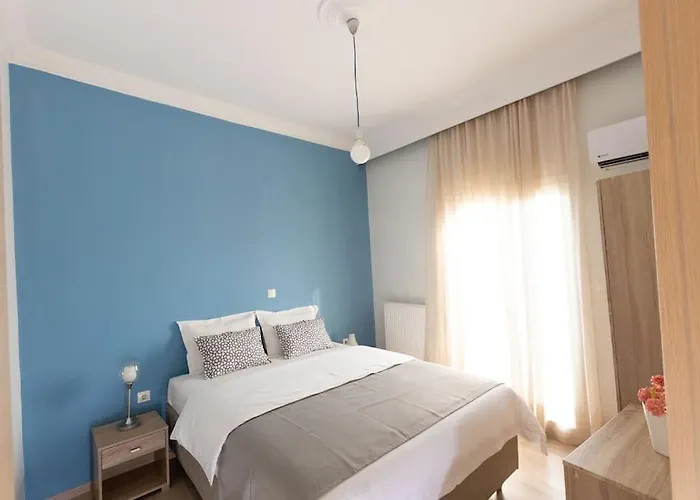 Nestia Retreats Ano Poli - Spacious Apartament